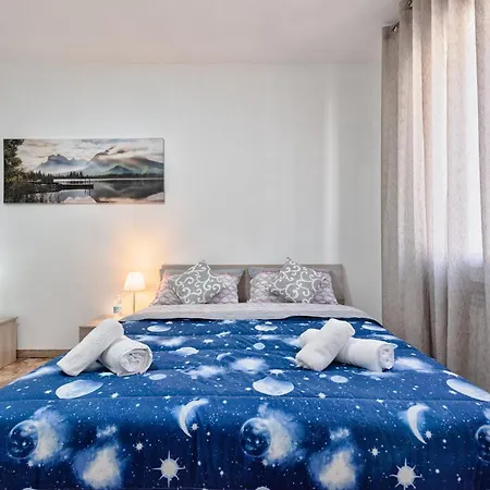 Bd Apartment