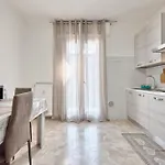 Bd *